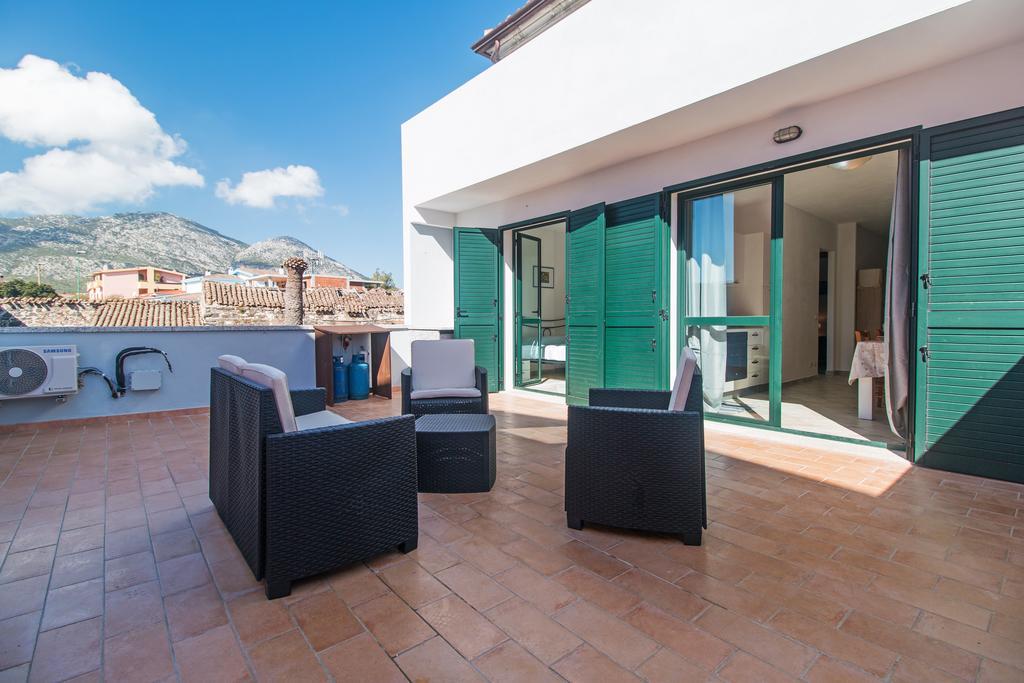 Residenza Maria Antonia - Private Apartment Orosei Exterior photo